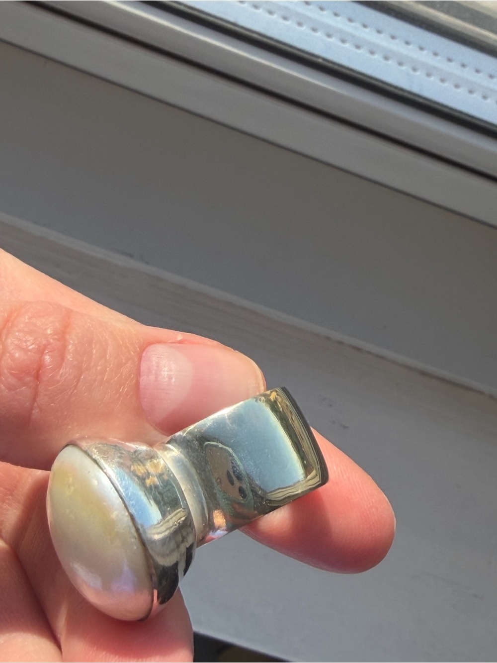 Silver pearl ring - Picture 3 of 6